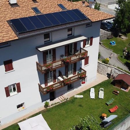 Agriturismo La Canonica Brez Екстер'єр фото