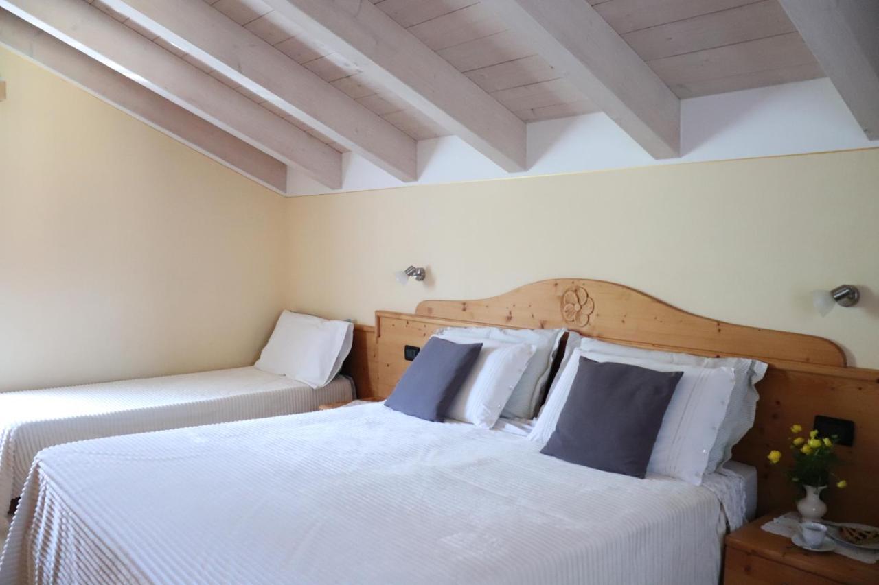 Agriturismo La Canonica Brez Екстер'єр фото
