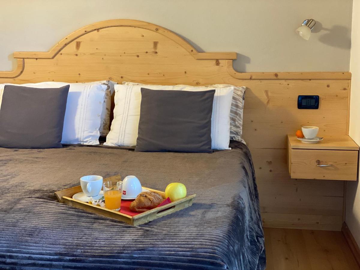 Agriturismo La Canonica Brez Екстер'єр фото