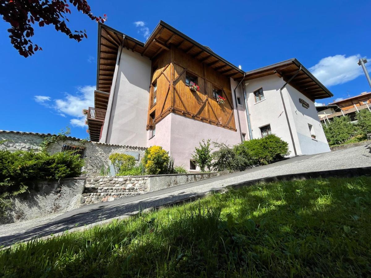 Agriturismo La Canonica Brez Екстер'єр фото