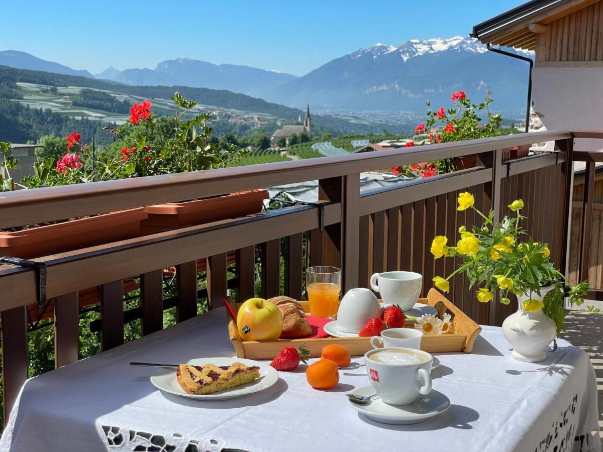 Agriturismo La Canonica Brez Екстер'єр фото