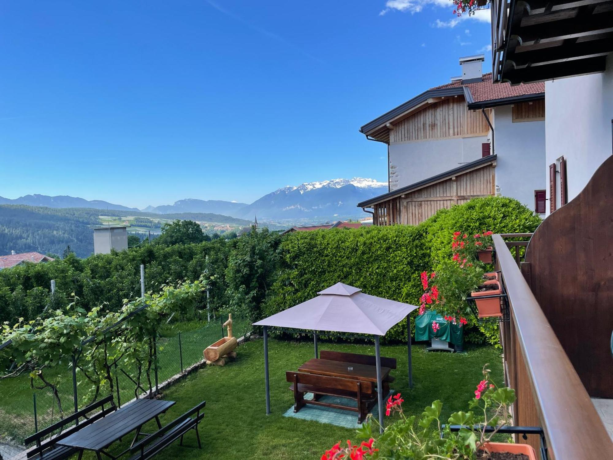 Agriturismo La Canonica Brez Екстер'єр фото
